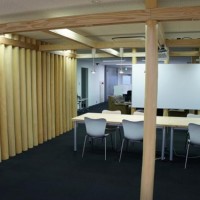 北山丸太を使用したオフィス：ウエダ本社